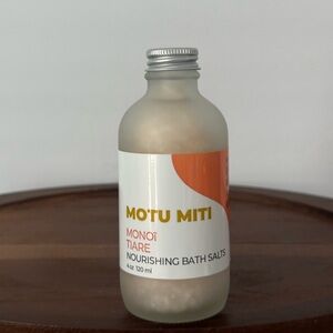 MOTU MITI Nourishing Bath Salts - Tiare